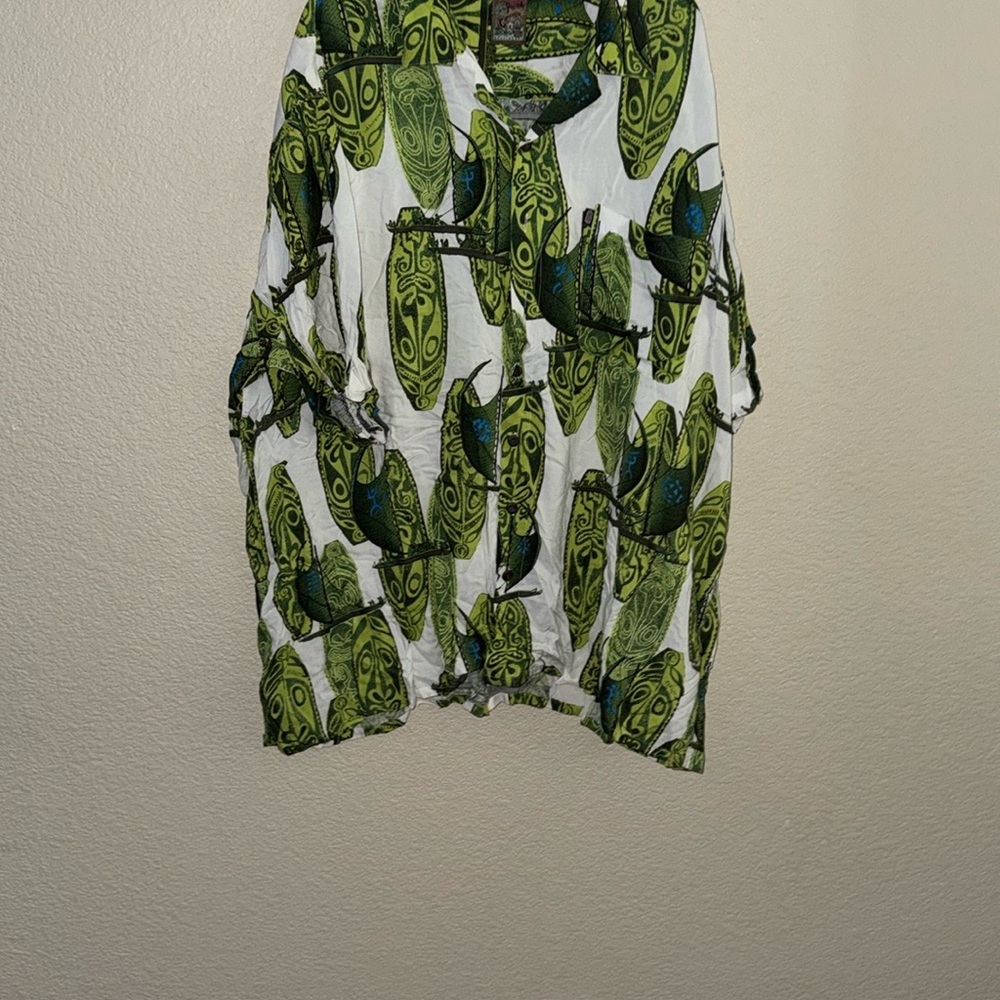 Green Leaf Print Casual Button Down Shirt